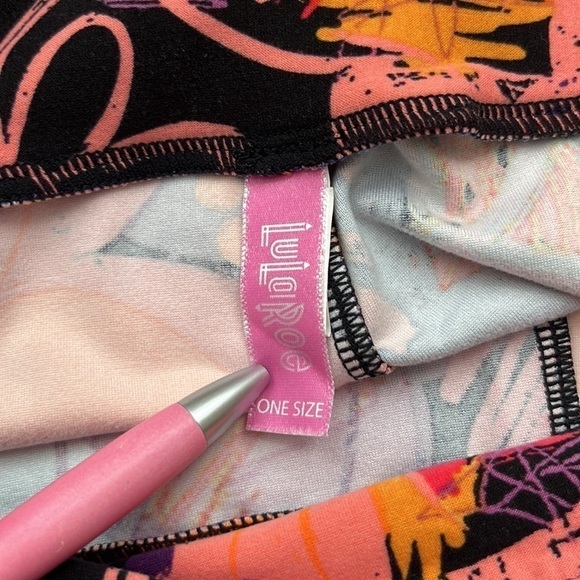 LuLaRoe Mickey Mouse One Size Leggings - Picture 4 of 4